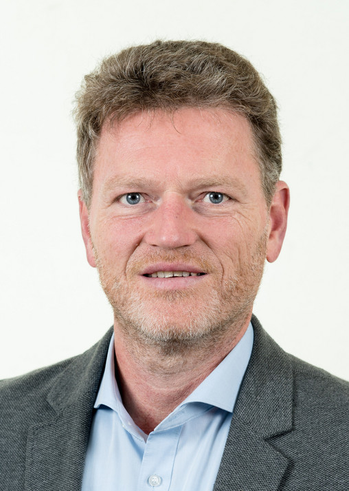 Dr. Marcus Hahn
